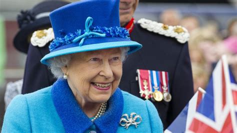 queen elizabeth ii becomes second longest serving monarch bbc news
