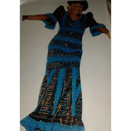 Voir plus d'idées sur le thème tenue africaine, mode africaine, robe africaine. Robe pagne avec dentelle