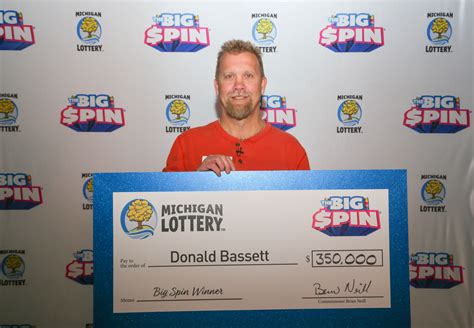 Mecosta County Man Wins $350,000 on Michigan Lottery’s The Big Spin