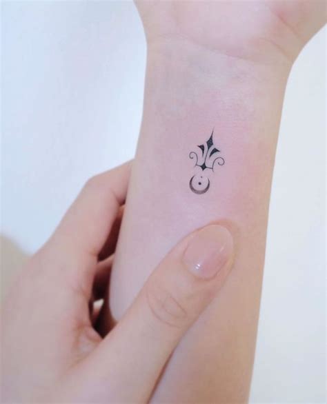 53 Small Meaningful Tattoo Design Ideas For Woman To Be Sexy Page 17