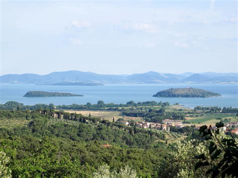 Holiday Home Lago Trasimeno Trasimeno Lake Villa Italy For Rent Olinda
