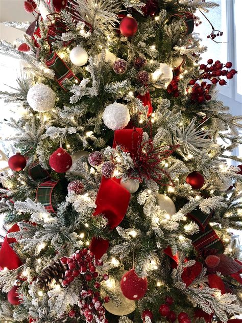 A Simple Flocked Red And White Christmas Tree♥️ Flocked Christmas Trees
