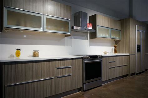 Another newer way people are finding kitchen cabinets is through. Cabinet City | Milan Flat Panel - Euro Style | Online ...