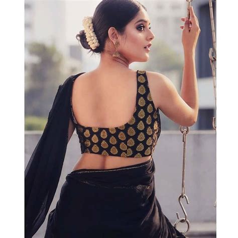 Sleeveless Saree Blouse Designs That Are Perfect For Summer Meesho
