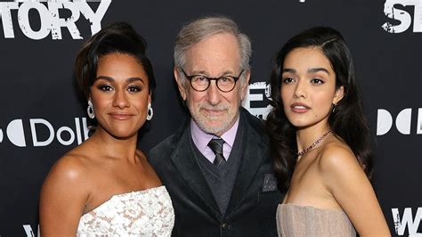 Steven Spielberg And West Side Story Cast Remember Stephen Sondheims Legacy At New York Premiere