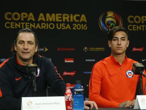 Dal dischetto pulgar (quando si è presentato per… cromos ligas america del sur chilena. Erick Pulgar fue nominado a la Selección Chilena para los ...