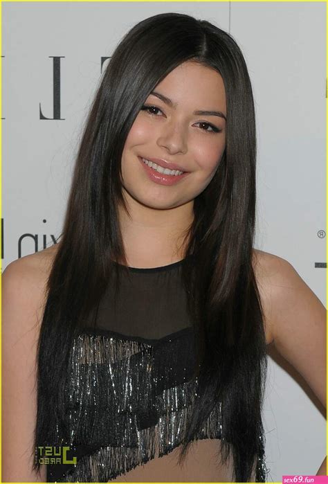 Miranda Cosgrove Naked Sex Photos