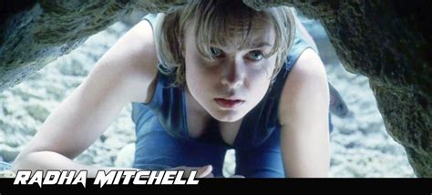 Radha Mitchell As Carolyn Fry In Pitch Black Radha Mitchell Favorite Celebrities Famous Women