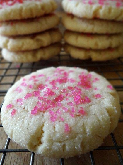 Everyone knows that a sugar cookie contains sugar as the main ingredient. Pin on Food