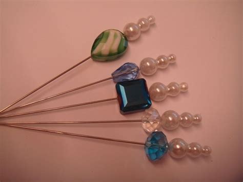 5b A Collection Of 5 Crystal And Pearl Hat Pins For Hats Corsage Or