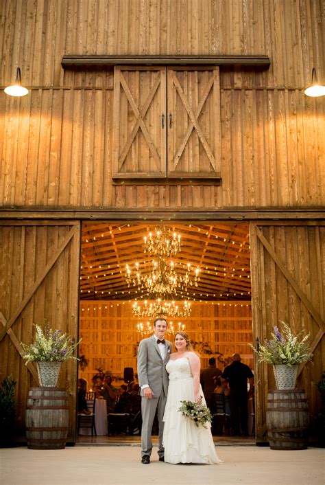 Intimate Romantic Rustic Wedding at Saddlewoods Farm | Nashville, TN