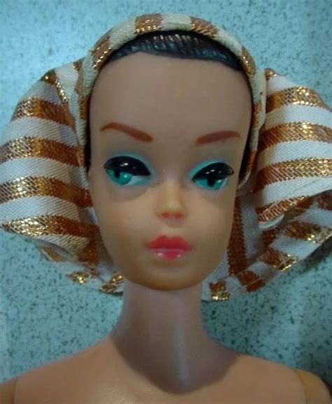 Vintage Mattel Fashion Queen Barbie Doll Complete Vintage