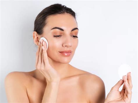 Ways To Make Your Skin Glow Naturally Skinandshape