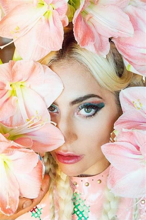 Lady Gaga 2018 Lady Gaga Sem Maquiagem Lady Gaga Fotos Lady Gaga