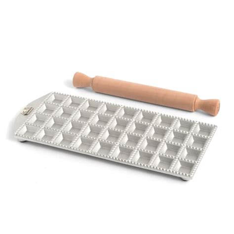 Marcato Ravioli Mold And Roller 36 Piece Square Artisan Cooking