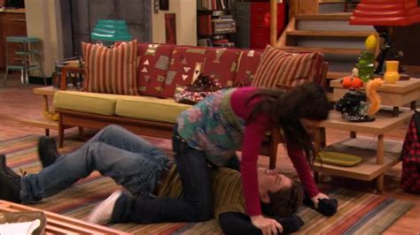 Icarly Carly And Sam Fight