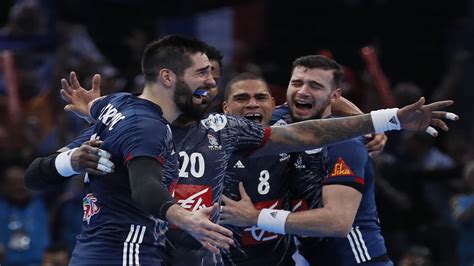 حقق المنتخب الفرنسي اللقب 5 مرات، بينما حققت منتخبات كل من السويد ورومانيا اللقب. فرنسا تهزم النرويج وتحتفظ بلقب بطولة العالم لكرة اليد