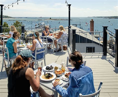 The 33 Best Places For Outdoor Dining In Maine Down East Magazine