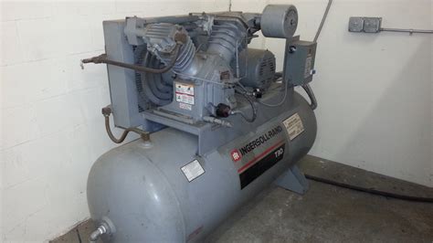 Ingersoll rand air compressors, depending on their size and application, are sold through experienced fluid power houses. Ingersoll/Rand 10hp Air Compressor