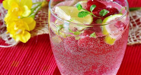 The 10 Best Bubly Sparkling Water Flavors Ranked And Reviewed