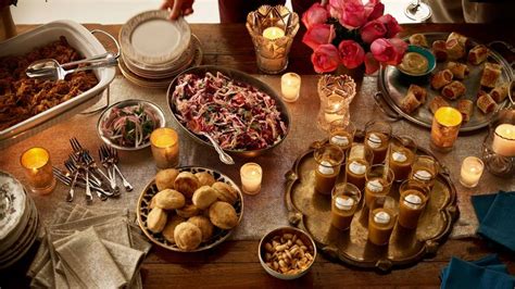 Soul food christmas menu traditional southern recipes. 6 Easy Christmas Dinner Menu Ideas - Complete Christmas ...