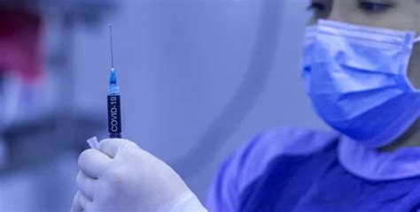 Hoca cinsliğinin zirvesindeyse bu kağıdı eline aldıktan sonra bir de sınıfı sayacaktır, daha sonra olaylar gelişir. BioNTech Aşısı Etkinlik Oranı Açıklandı! - Tamindir