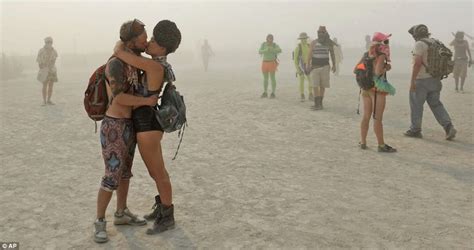 Burning Man Nevadas Experiment In The Desert More Popular Than Ever