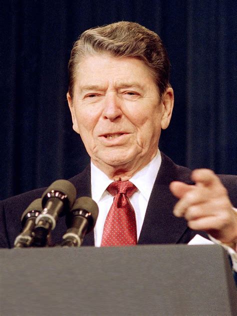 I agree with peter robinson: Books read by Ronald Reagan