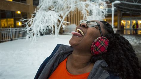 Photos Minnesotans Greet The First Winter Storm Of The Season