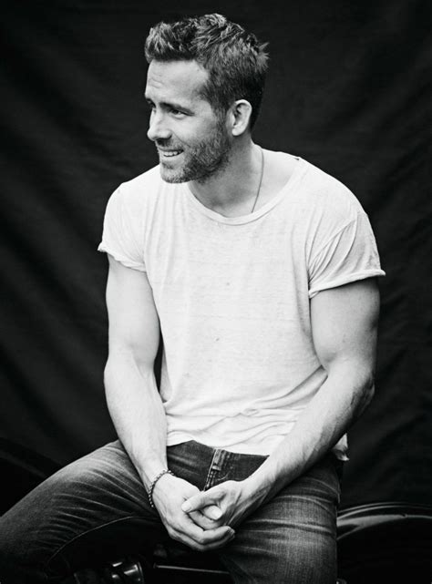 Ryan Reynolds Hot Actors Actors And Actresses Hollywood Actresses Gorgeous Men Beautiful