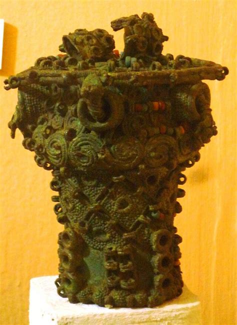 ملفintricate Bronze Ceremonial Pot 9th Century Igbo Ukwu Nigeria