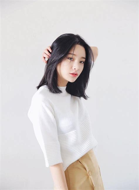 20 Photos Korean Hairstyles For Medium Hair
