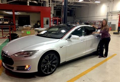 In New Lawsuit Ex Tesla Engineer Claims Company Is Trying To