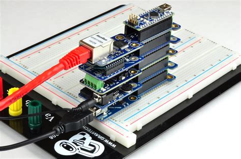 It has more or less the same functionality of the arduino duemilanove. Arduino Le Nano officiel | Hardware-Libre