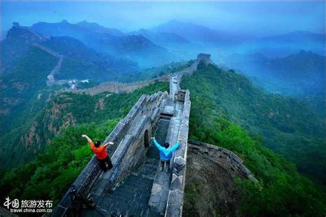 Great Wall Of China Stunning Pictures Of Sunrise And Sunset