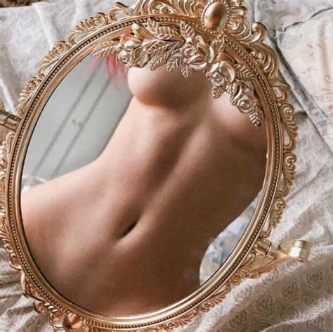 Nude In The Mirror Truongann