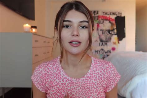 Olivia Jade Returns To Youtube Amid College Admissions Scandal