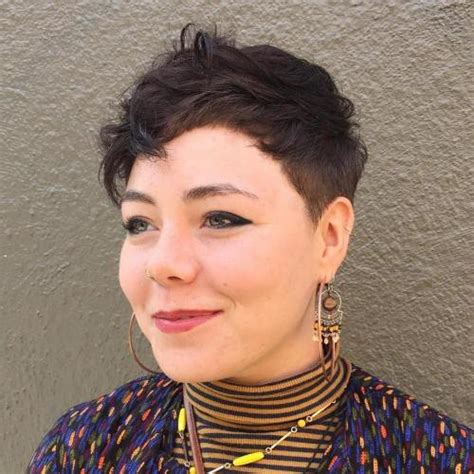 If you want an edgy look, give your hair texture by using pomade or molding paste to get a spiky, cool look like denise welch's hair on the right. 30 Standout Curly and Wavy Pixie Cuts