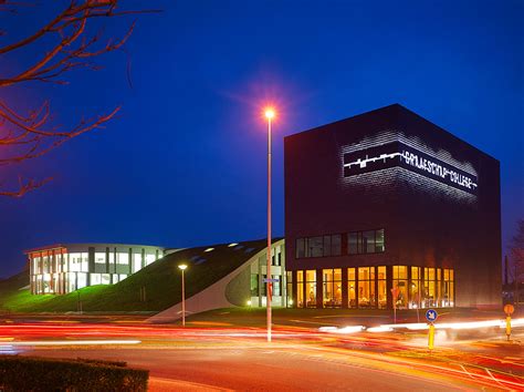 The graafschap college in doetinchem opened a new branch on sportpark zuid (sports park south). Graafschap College