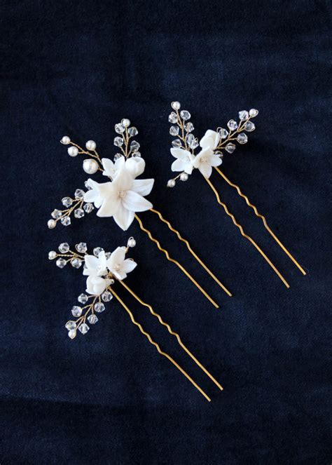 Delicate Bridal Hair Pins For The Modern Bride Tania Maras Bridal Headpieces Wedding Veils