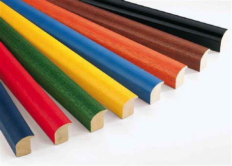 Nel negozio è presente un catalogo per l'ordine di poster. Cornici per foto Milano — QdQuadro