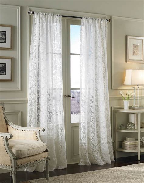 4 Tips To Decorate Beautiful Window Curtains Interior Design