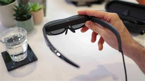 These New Ar Glasses By Tcl Allow You To Carry Around A 140