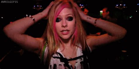 Avril Lavigne  Better Life Avril Lavigne Pop Punk Belleville Ontario Cat Party Vevo