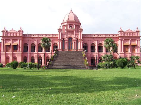 For the back packer or jet setter, the pink palace is sure to suit every the pink palace is a place where you can have unique holidays and feel like your home away from your home! Mirror Of Bangladesh: Ahsan Monzil - The Pink Palace