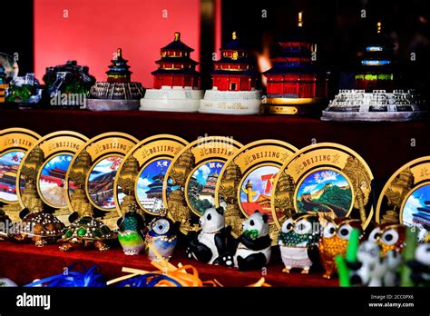 Souvenir Shop Temple Of Heaven Beijing China Stock Photo Alamy