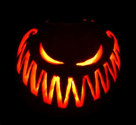 Terrifyingly Scary Halloween Pumpkins Gunaxin
