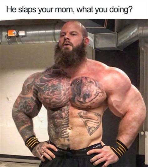 Woman catches her man cheating, breaks every window in his apartment. Bodybuilder Fires Back After His Photo Was Used For A Meme ...