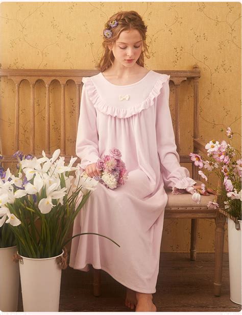vintage fleece pink nightgown night dress night gown vintage nightgown