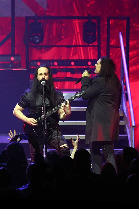 Dream Theater Distance Over Time Tour At Chicago Theatre Chicago